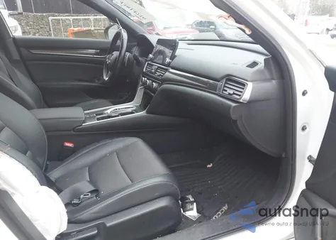 2022 Honda Accord Sport 2.0T z USA, uszkodzony, nr VIN 1HGCV2F39NA024201